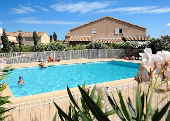 Villa Les Soleillades- Villa, Avec Piscine Et Stationnement A Proximite De La